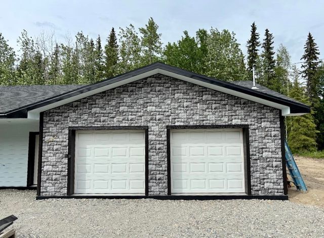2542 BEDFORD LOOP, North Pole, AK 99705