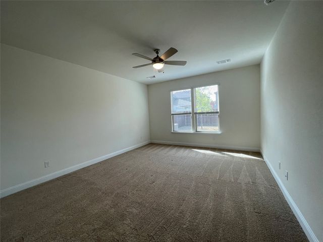 920 WAGGONER Drive, Aubrey, TX 76227