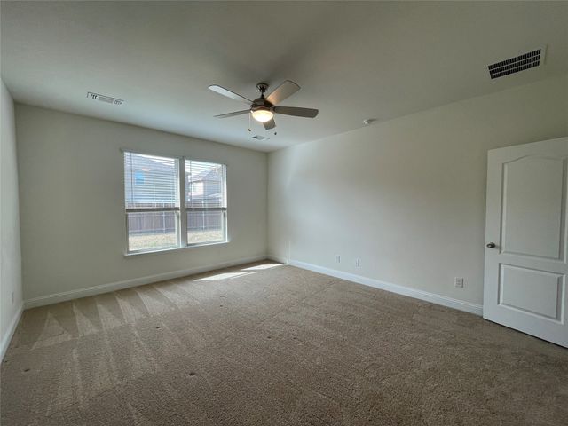 920 WAGGONER Drive, Aubrey, TX 76227