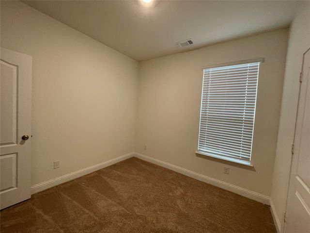 920 WAGGONER Drive, Aubrey, TX 76227