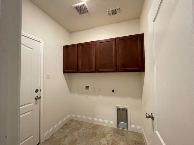 920 WAGGONER Drive, Aubrey, TX 76227