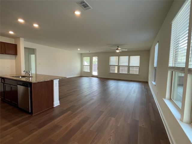 920 WAGGONER Drive, Aubrey, TX 76227