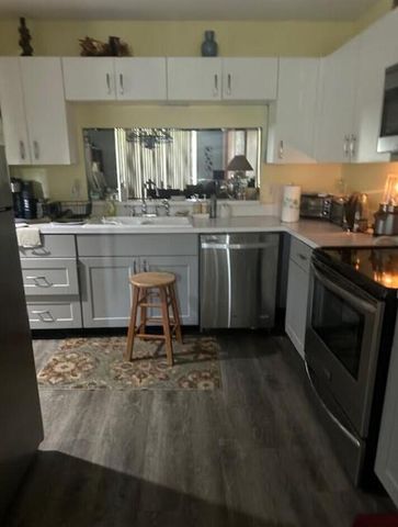 4735 LUCERNE LAKES Boulevard E 204, Lake Worth, FL 33467