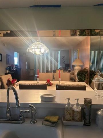 4735 LUCERNE LAKES Boulevard E 204, Lake Worth, FL 33467