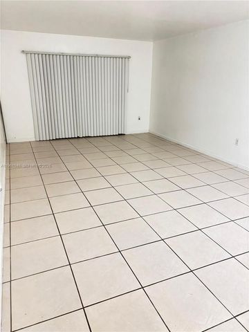 7430 SW 82nd St D103, Miami, FL 33143