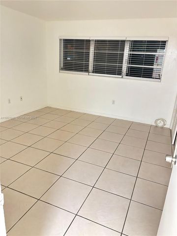 7430 SW 82nd St D103, Miami, FL 33143