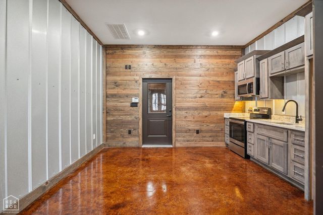 297 Cr 7802, Jonesboro, AR 72401