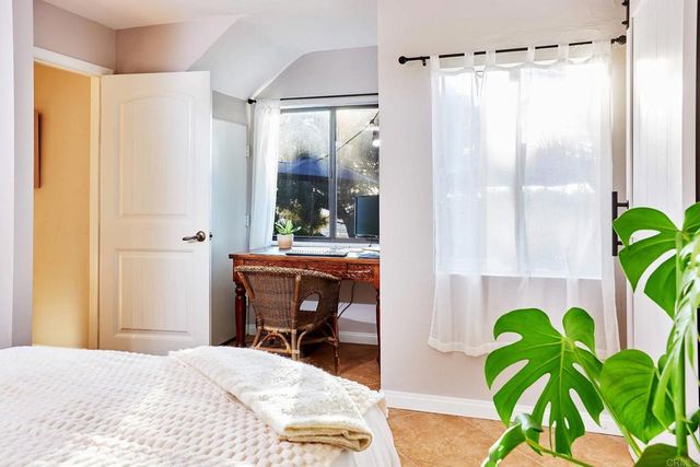 4350 Summit Drive, La Mesa, CA 91941