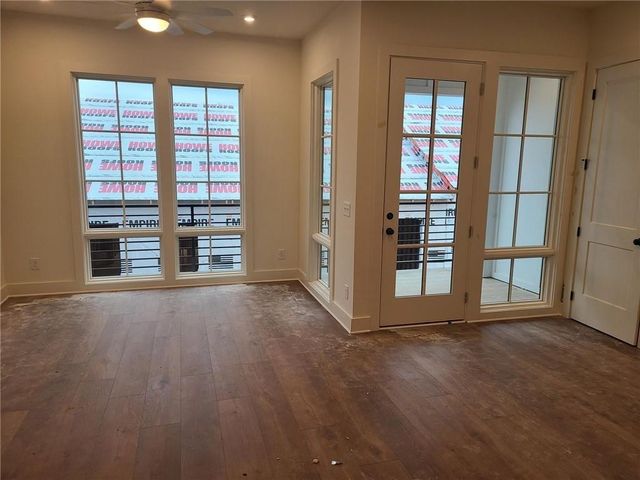 924 Hughley Circle 84, Atlanta, GA 30316