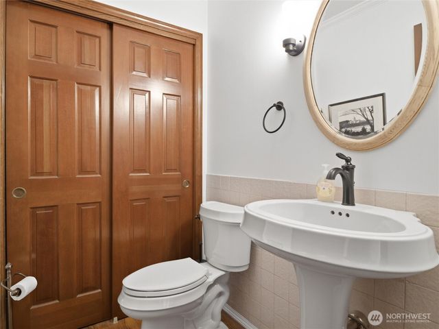 2904 Benjamin Court SE, Olympia, WA 98501