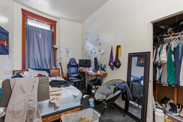 2308 W Clifton Avenue, Cincinnati, OH 45219