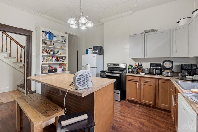 2308 W Clifton Avenue, Cincinnati, OH 45219