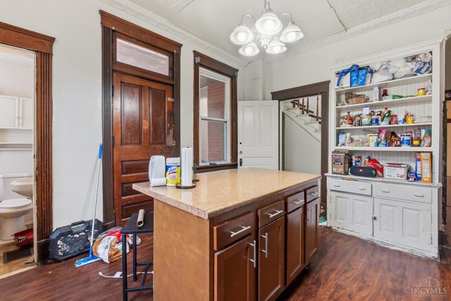 2308 W Clifton Avenue, Cincinnati, OH 45219