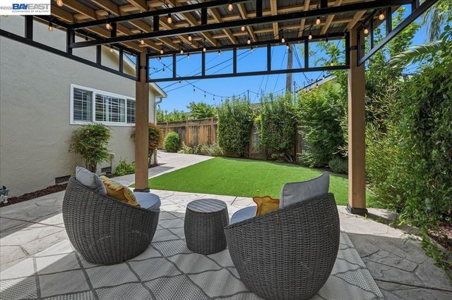 4685 Victoria Park Ct, Fremont, CA 94538