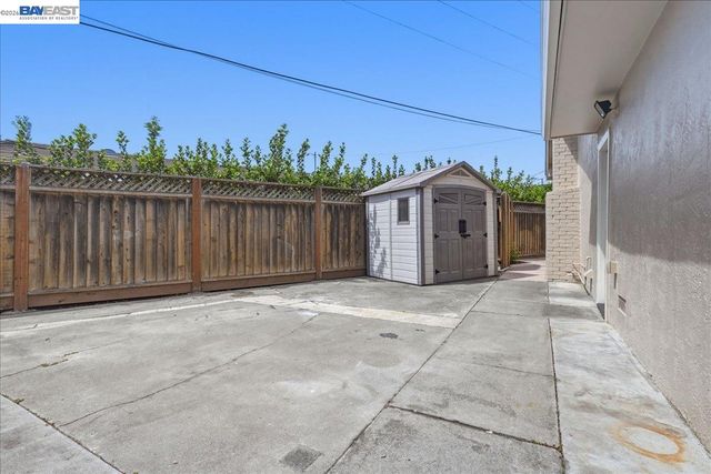 4685 Victoria Park Ct, Fremont, CA 94538