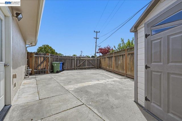 4685 Victoria Park Ct, Fremont, CA 94538