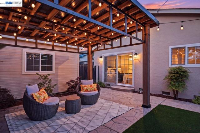 4685 Victoria Park Ct, Fremont, CA 94538