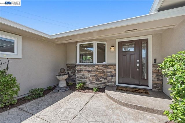 4685 Victoria Park Ct, Fremont, CA 94538