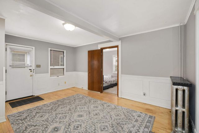 2507 Lyndale Avenue S, Minneapolis, MN 55405