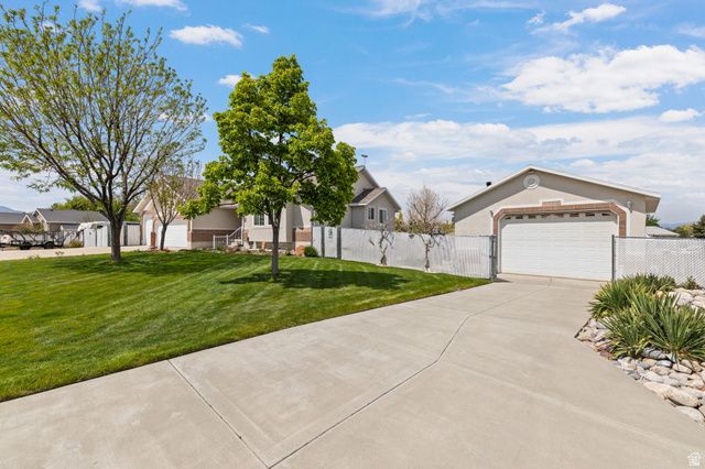 3778 W MAPLELEAF WAY, West Jordan, UT 84088