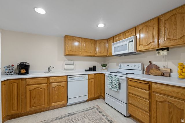 3778 W MAPLELEAF WAY, West Jordan, UT 84088