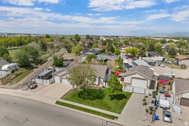 3778 W MAPLELEAF WAY, West Jordan, UT 84088