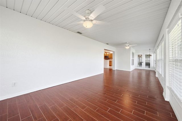 3333 SITE TO SEE AVENUE, Eustis, FL 32726