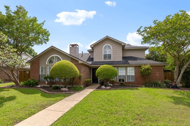 1317 Elk Grove Drive, Richardson, TX 75081