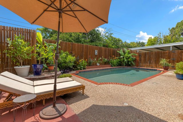 1317 Elk Grove Drive, Richardson, TX 75081