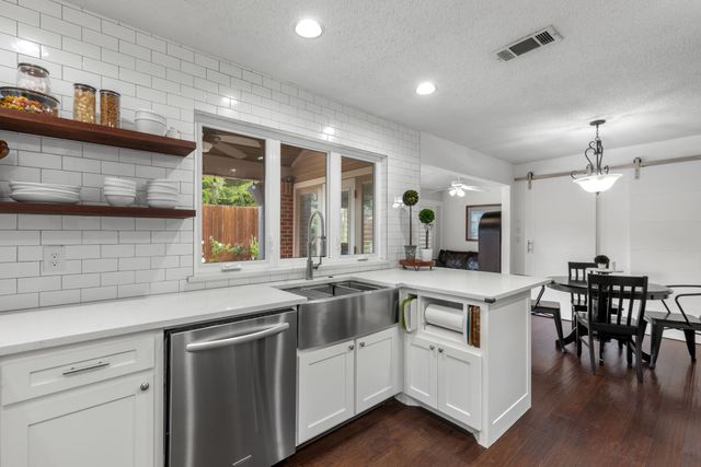 1317 Elk Grove Drive, Richardson, TX 75081