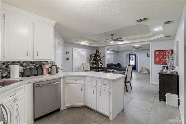 325 N 36th Lane, Mcallen, TX 78501