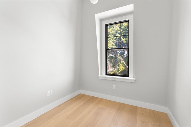 34 Pinckney St 3, Somerville, MA 02145