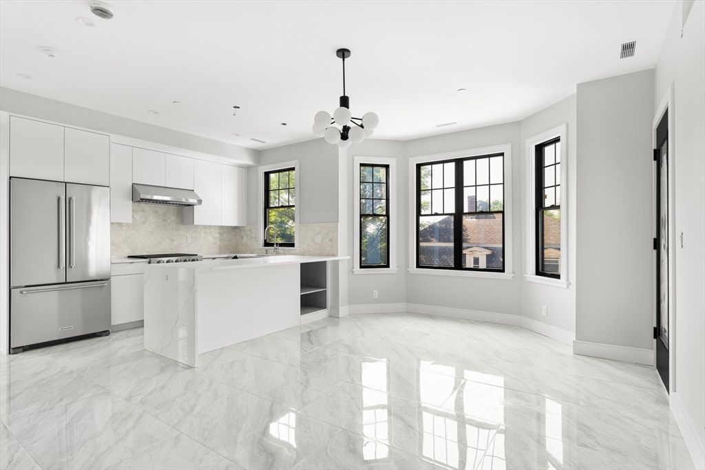 34 Pinckney St 3, Somerville, MA 02145