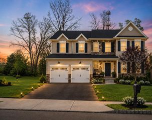 3009 LYNWOOD CT, Pennsburg, PA 18073