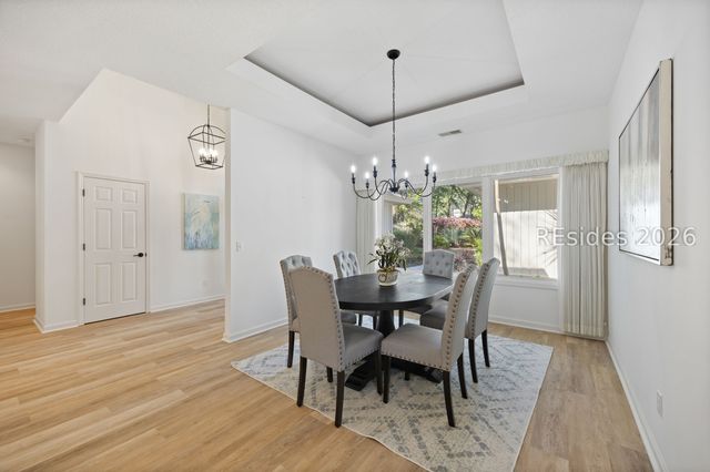 10 Sagebush Ln, Hilton Head Island, SC 29926