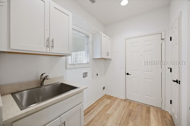 10 Sagebush Ln, Hilton Head Island, SC 29926