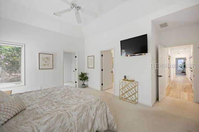 10 Sagebush Ln, Hilton Head Island, SC 29926