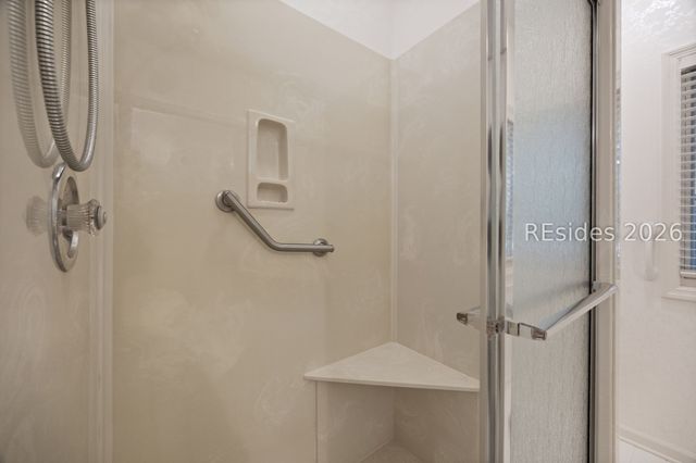 10 Sagebush Ln, Hilton Head Island, SC 29926