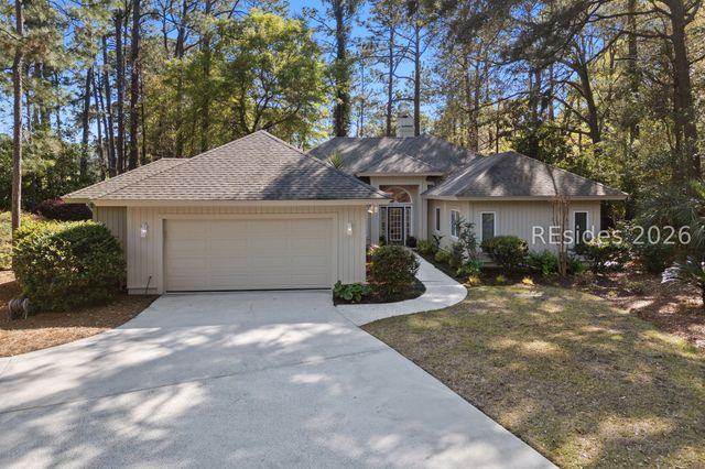 10 Sagebush Ln, Hilton Head Island, SC 29926