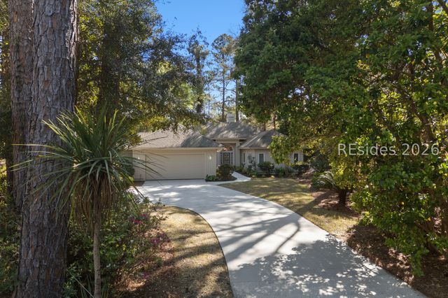 10 Sagebush Ln, Hilton Head Island, SC 29926