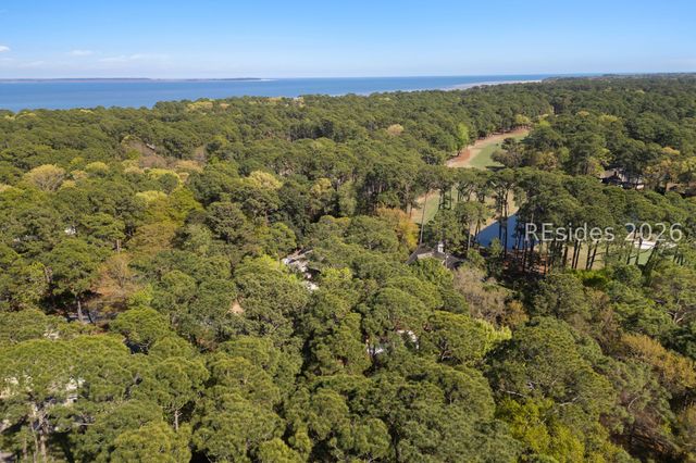 10 Sagebush Ln, Hilton Head Island, SC 29926