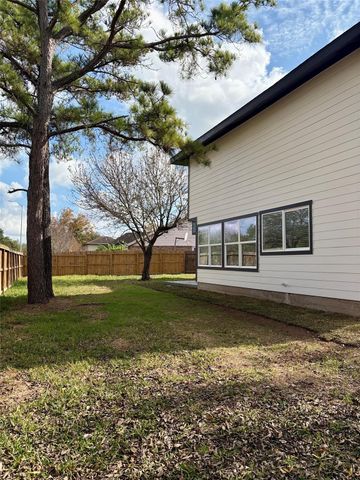 12303 Split Rail Lane, Houston, TX 77071