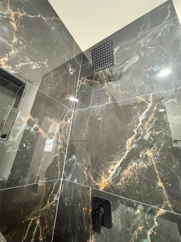 12303 Split Rail Lane, Houston, TX 77071