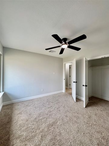 12303 Split Rail Lane, Houston, TX 77071