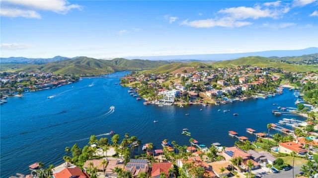 30056 Point Marina, Canyon Lake, CA 92587