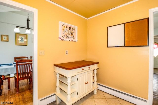 20 Alastair Pl, Woodbridge Twp., NJ 07067