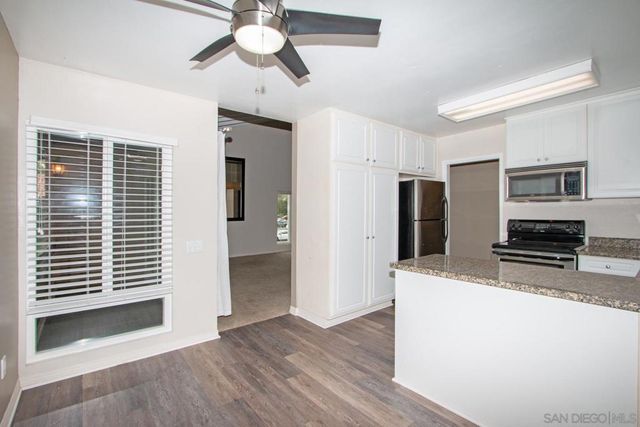 17093 W Bernardo Dr 202, San Diego, CA 92127