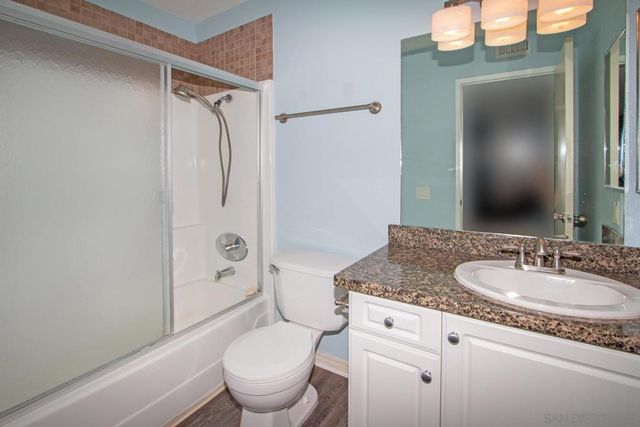 17093 W Bernardo Dr 202, San Diego, CA 92127