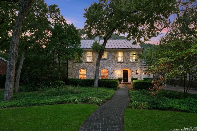 107 Thelma, San Antonio, TX 78212