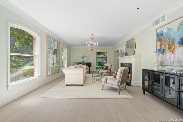 107 Thelma, San Antonio, TX 78212